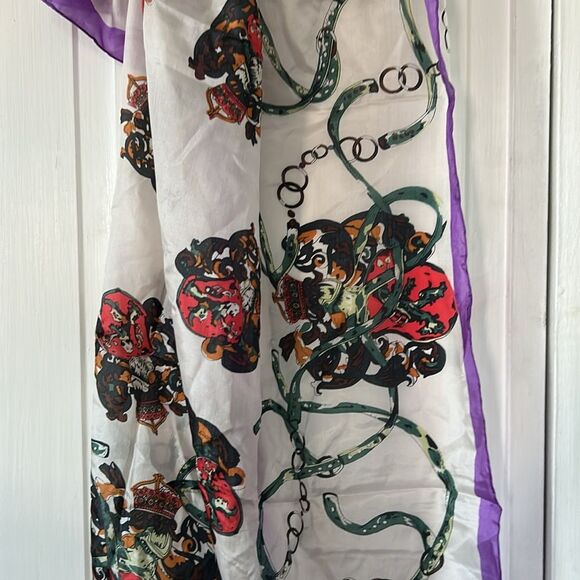 Vintage Golden Camel Purple and White Scarf - Picture 5 of 5